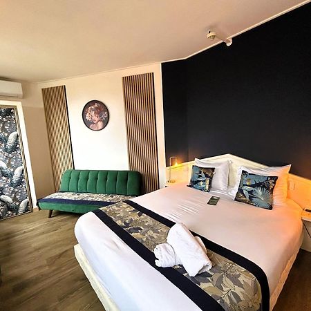 Gabrielle Hotel Еґін Номер фото