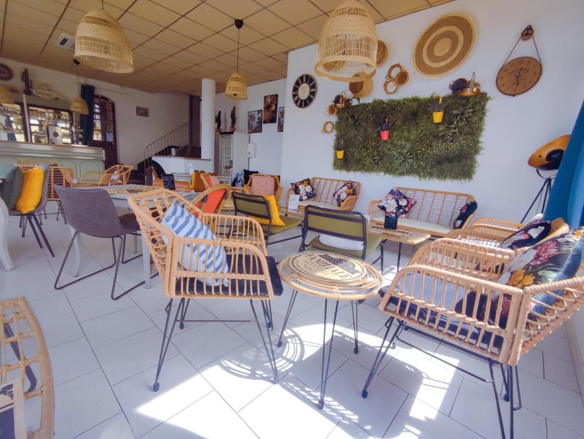 Gabrielle Hotel Еґін Екстер'єр фото
