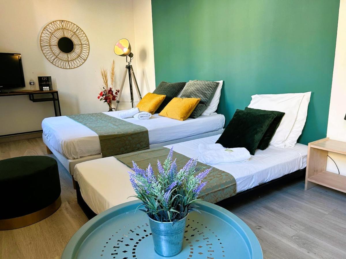Gabrielle Hotel Еґін Номер фото