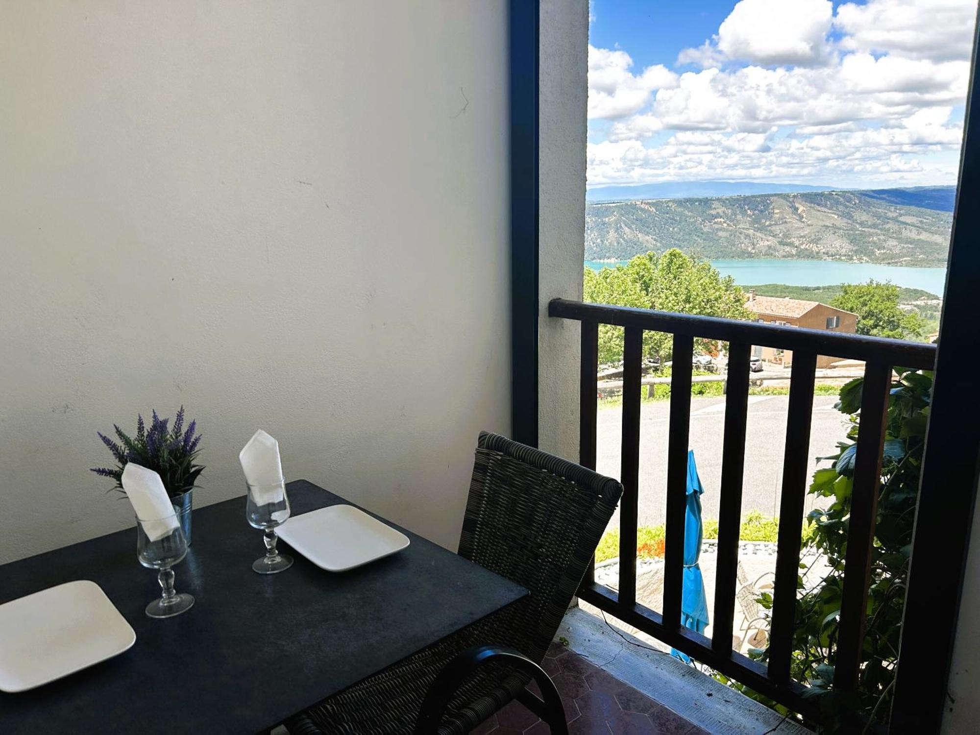 Gabrielle Hotel Еґін Екстер'єр фото